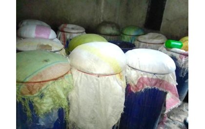 Abantu batatu bapfuye bazize inzoga z'inkorano mu karere ka Huye, abandi benshi baracyarembeye kwa muganga.