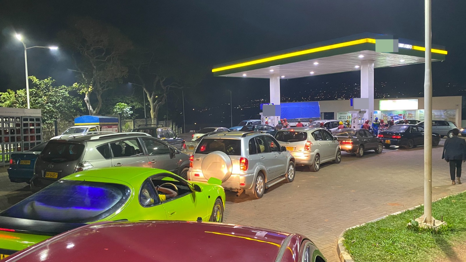 Mazutu yazamutseho 722 Frw kuri Litiro: Dore ibiciro bishya bya Peteroli mu Rwanda